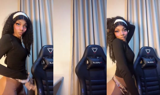 1042600677 Bigo Live — Oct 1, 2026, 10:39 PM