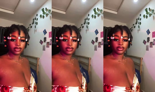 1136614902 Bigo Live — Oct 17, 2026, 10:38 PM