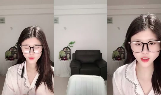 1141621079 Bigo Live — Oct 25, 2026, 10:44 PM