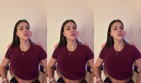 emiliana_xo Bigo Live — Oct 22, 2026, 10:49 PM